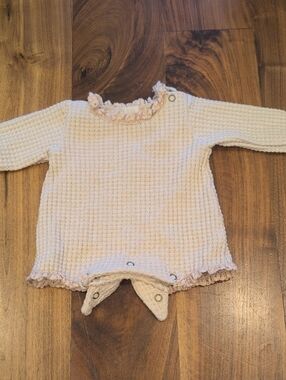 Monbebe Newborn Cream Knit Romper with Ruffle Trim